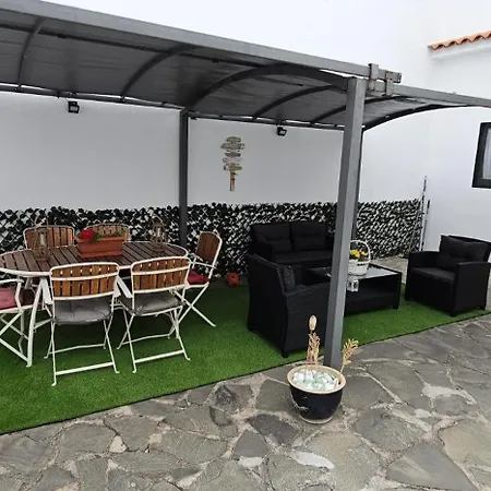 Casa V Del Pino Holiday home Teror